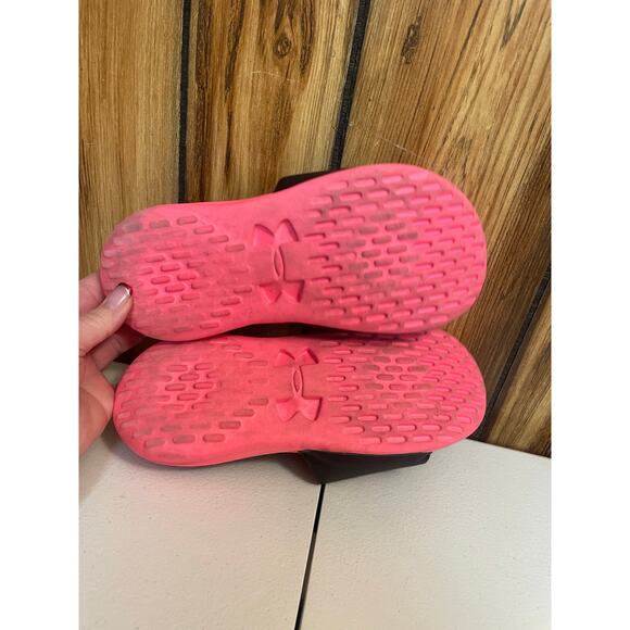 Under Armour Youth size 3 Y hot pink & black slip on flip‎ flop slide unisex - Picture 7 of 7